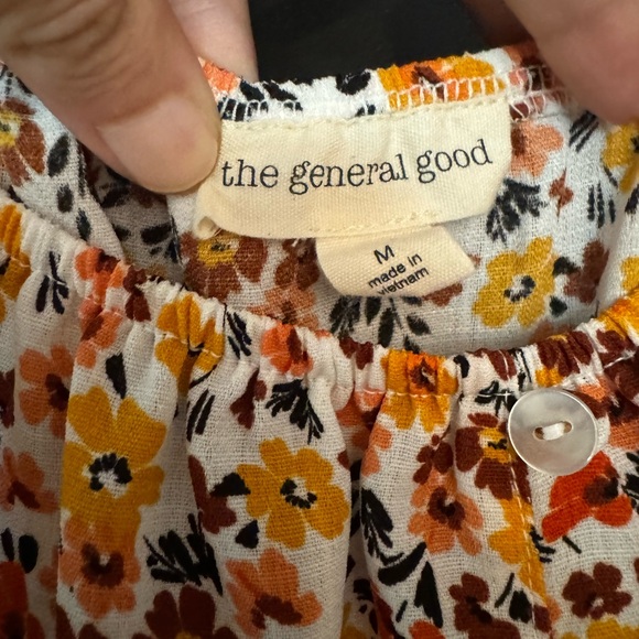 Floral Top with Cinched Waist - Picture 3 of 3